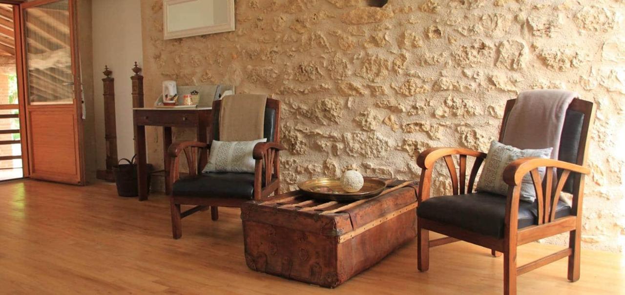 Chambres D'Hotes Le Val De La Garenne Senouillac Екстериор снимка