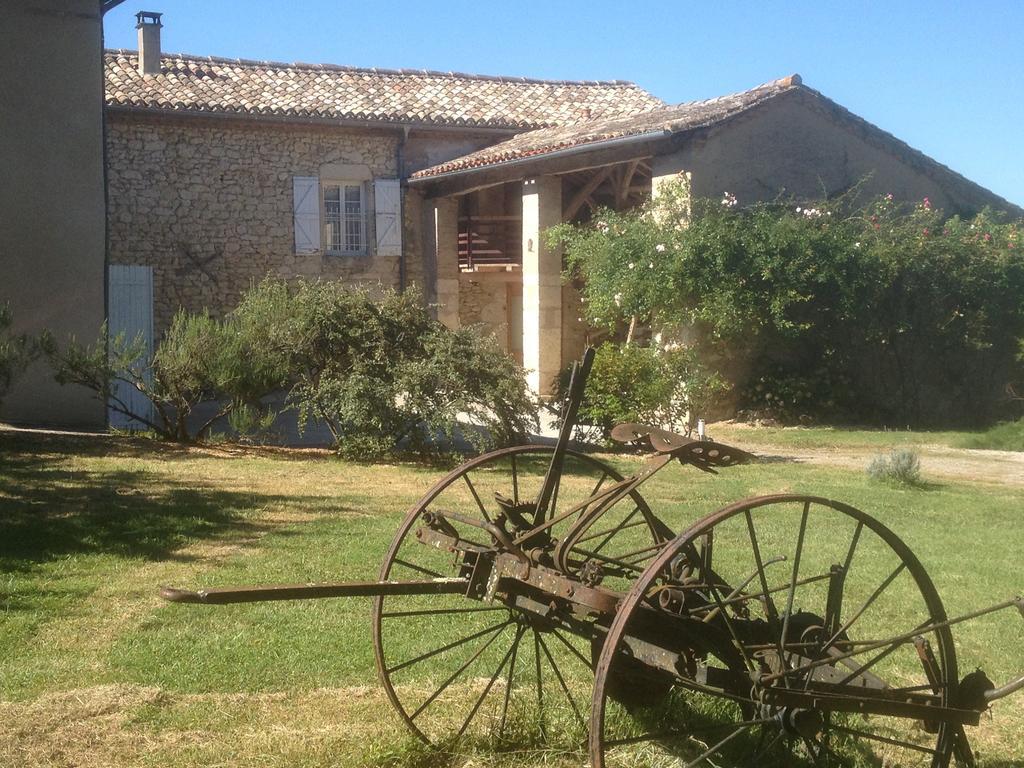 Chambres D'Hotes Le Val De La Garenne Senouillac Екстериор снимка