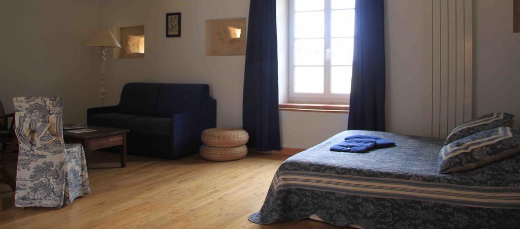 Chambres D'Hotes Le Val De La Garenne Senouillac Екстериор снимка